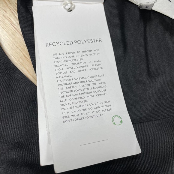 Munthe NWT Villima Dress Black Lightweight Charmeuse Pleated Skirt Ruffle Sz 10 - Picture 14 of 14